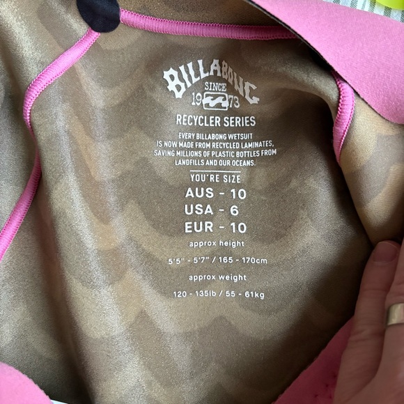 Billabong Pink Wetsuit - Picture 3 of 3